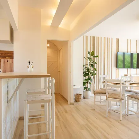 Chez Ambre Et Flo - Queen Size Clim Centre Parking Apartment Saint-Raphael (Var)